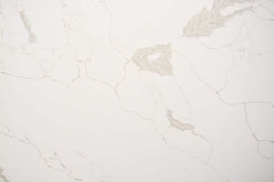 Biały sztuczny kwarc